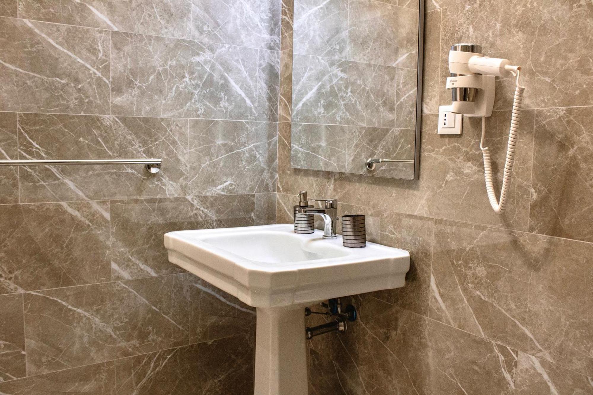 Aristocasa B&B Luxury Rooms Palermo Luaran gambar